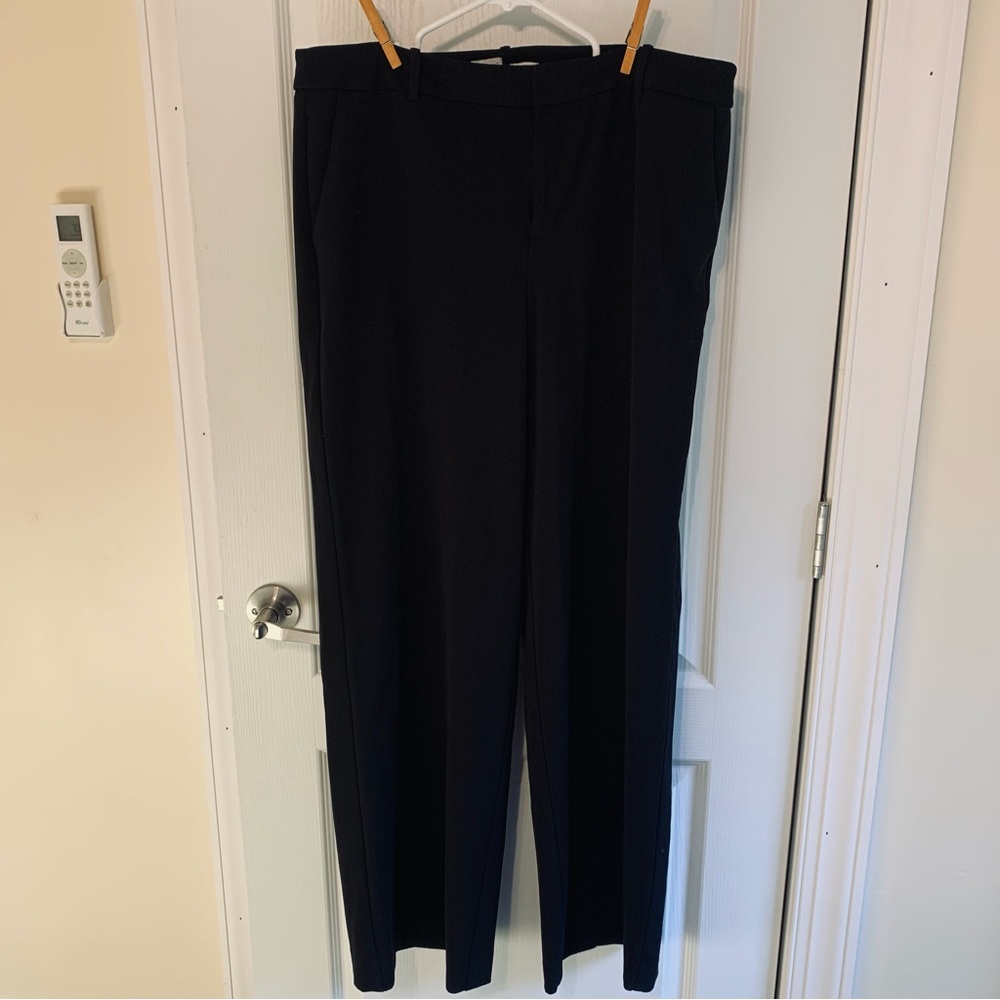 A New Day Woman’s Dress Pants Black Size 14 Straight Leg